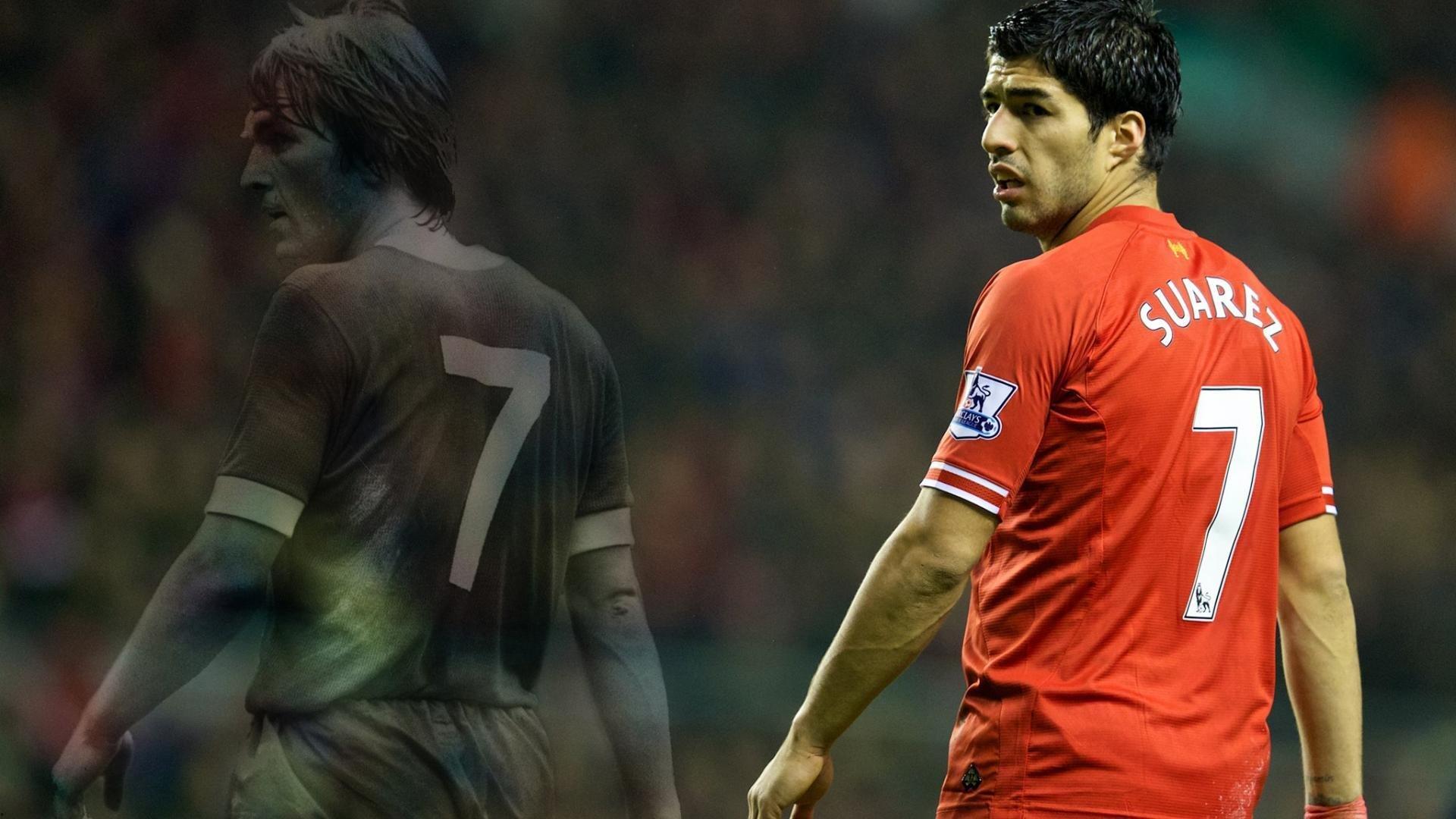 铁锤帮球迷胜利夜静坐示威 伦敦碗高呼董事会下课引深思